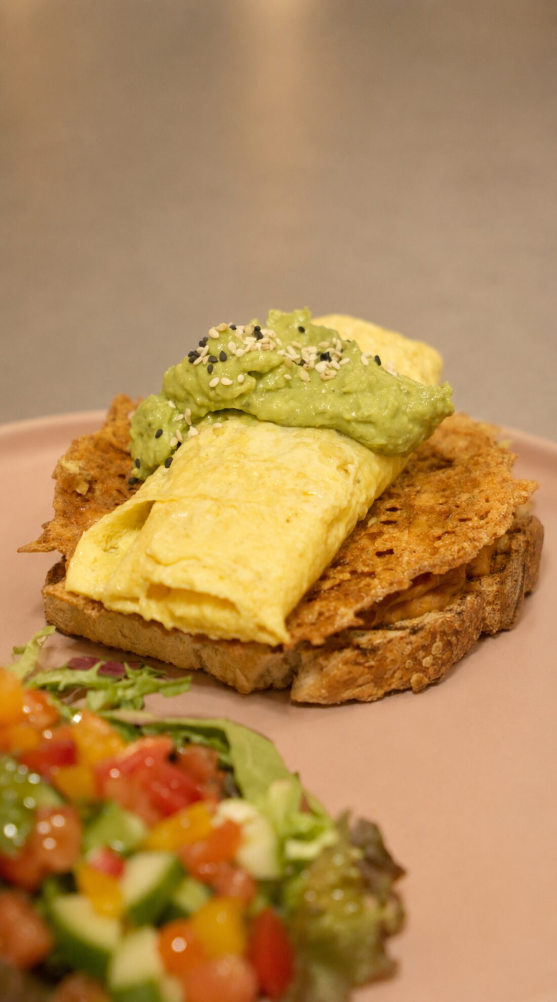Omelette y toast